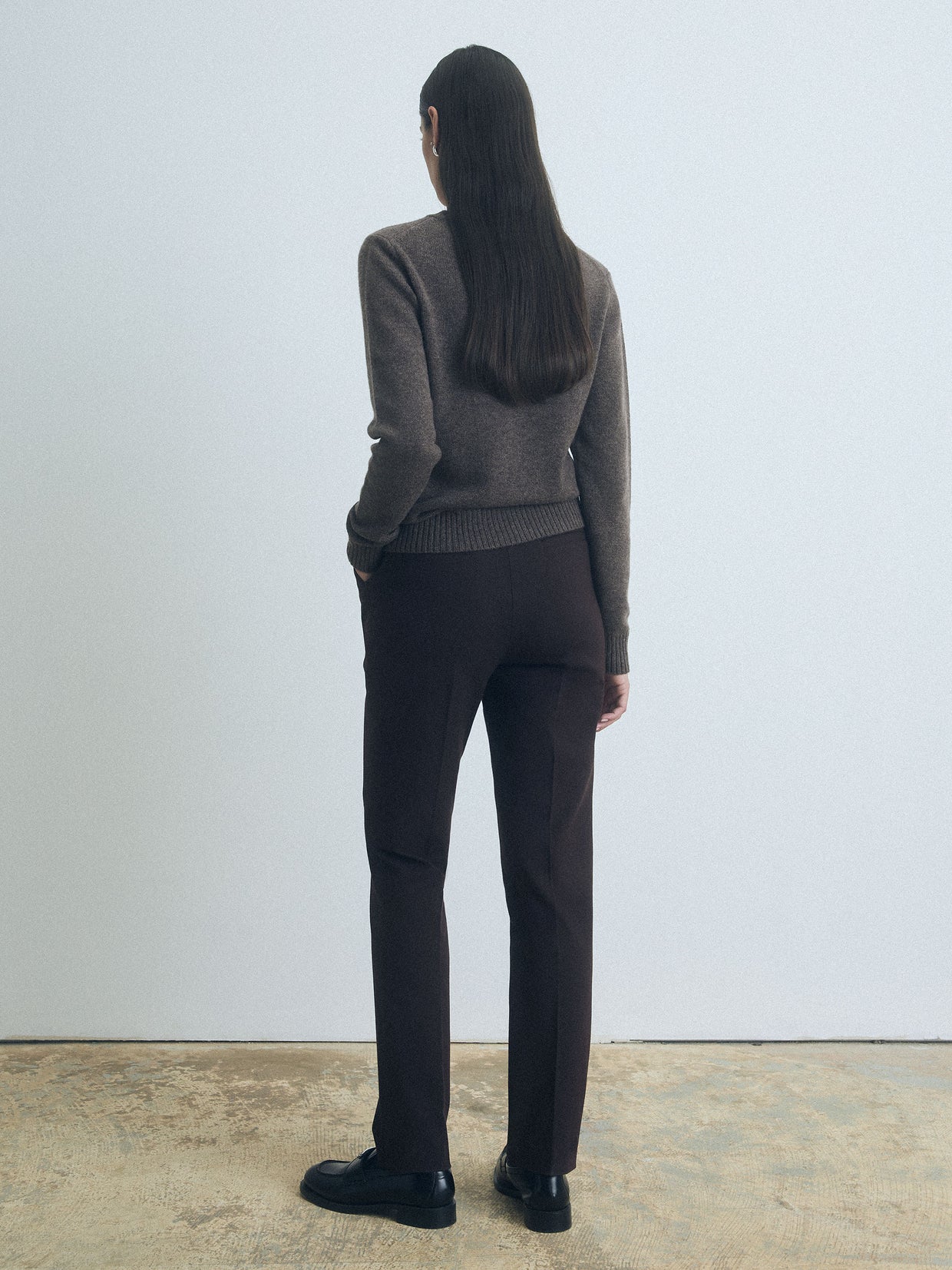  Cashmere crewneck sweater