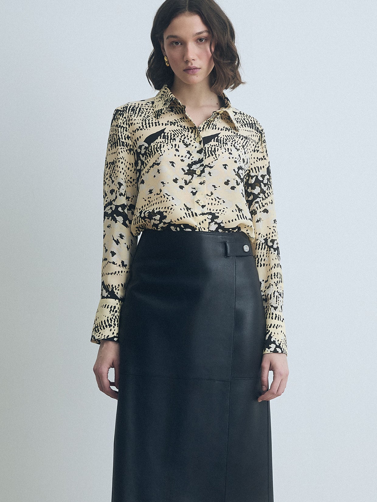  Jennifer Blouse